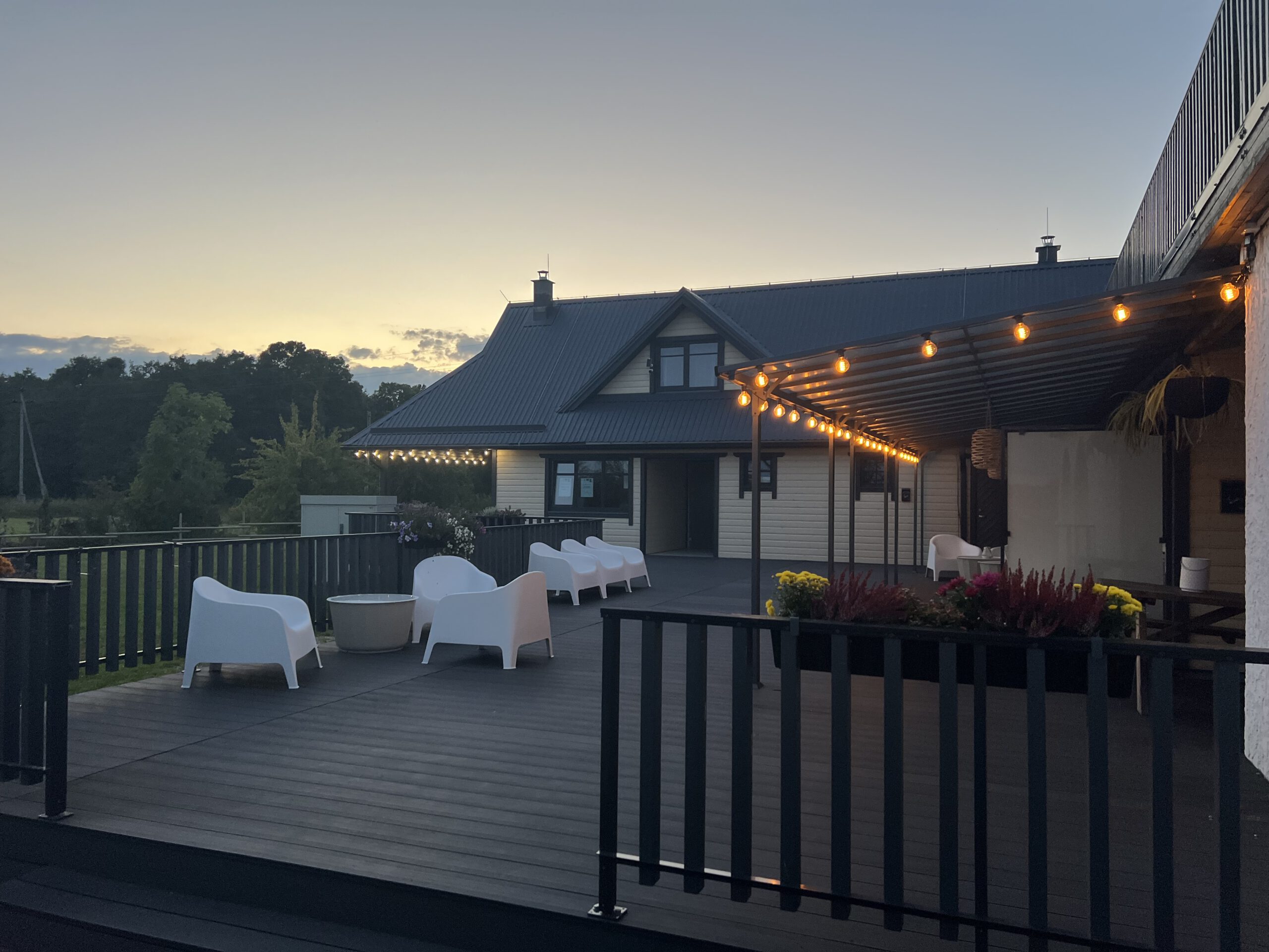 Sõru Holiday House Café - image 3